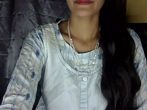 zara Khan0 online show from 11-17-25, 04:57