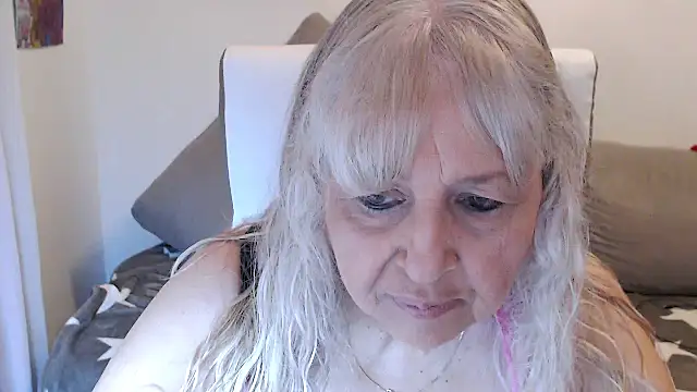 SusiLifeXXX online show from 09-26-25, 07:07