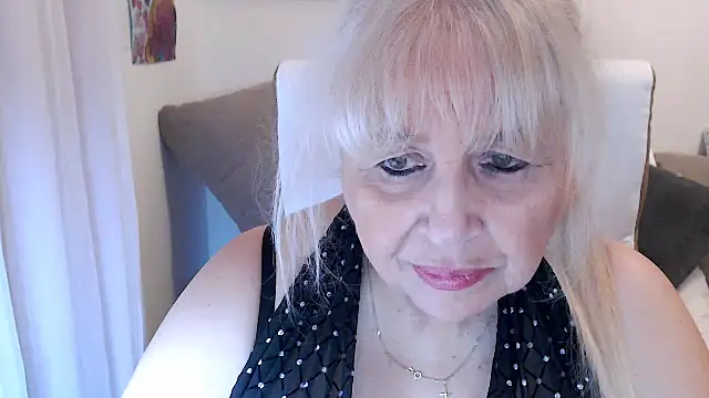 SusiLifeXXX online show from 11-20-25, 08:19