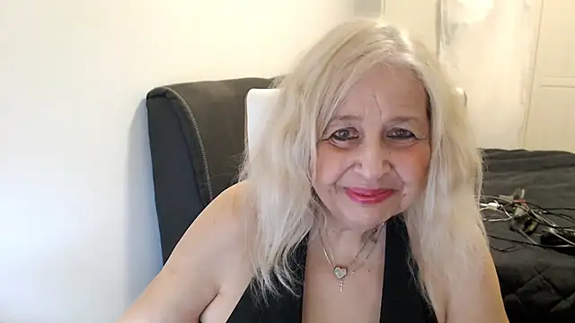 SusiLifeXXX online show from 03-16-26, 08:24