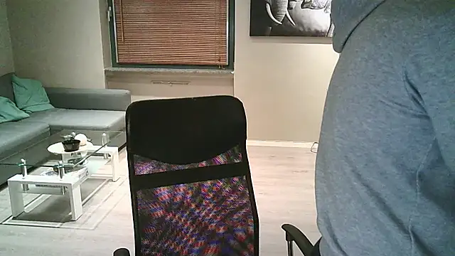 Snapshot of Dartanjanas13 chatting on 11-05-25, 05:24 Dartanjanas13 online show from 11-05-25, 05:24