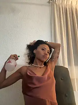 Nia Desire online show from 09-18-25, 06:59