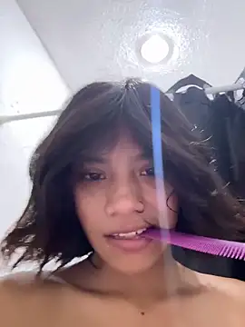Nia Desire online show from 05-28-26, 05:49