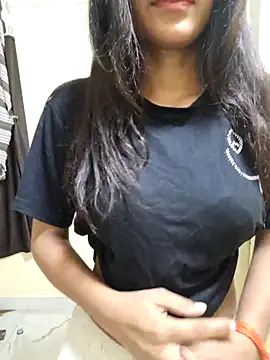 Snapshot of Raj-kumari chatting on 06-05-26, 11:43 Raj-kumari online show from 06-05-26, 11:43