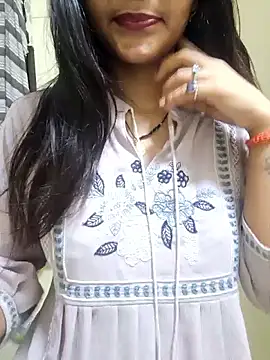Snapshot of Raj-kumari chatting on 06-18-26, 04:44 Raj-kumari online show from 06-18-26, 04:44