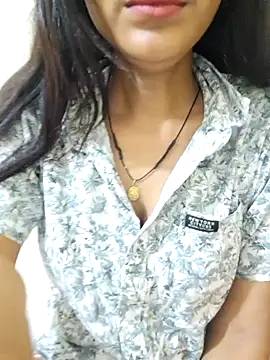 Snapshot of Raj-kumari chatting on 06-30-26, 05:08 Raj-kumari online show from 06-30-26, 05:08