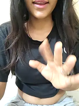 Snapshot of Raj-kumari chatting on 07-05-26, 04:07 Raj-kumari online show from 07-05-26, 04:07