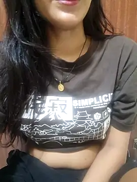 Snapshot of Raj-kumari chatting on 07-20-26, 12:40 Raj-kumari online show from 07-20-26, 12:40