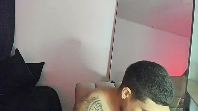 ThiagoLugo online show from 10-31-25, 07:42