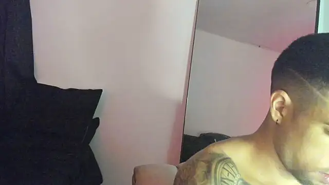 ThiagoLugo online show from 11-03-25, 02:02