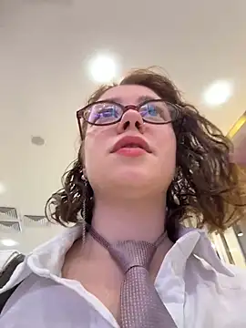 lucy-joy online show from 10-16-25, 10:27