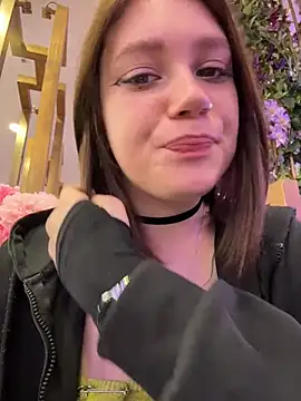 lucy-joy online show from 03-05-26, 08:54