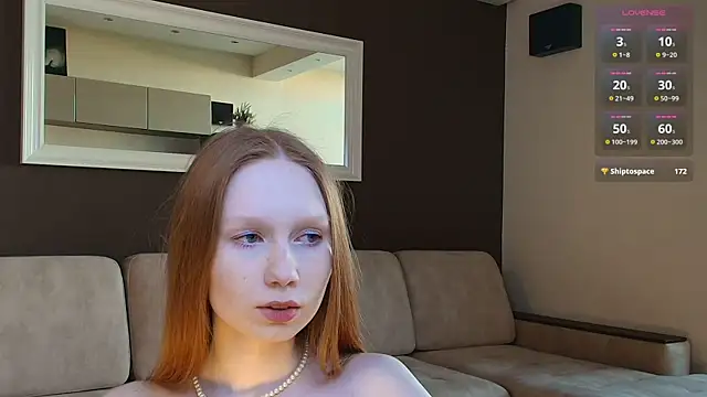 Snapshot of FoxyMira chatting on 05-30-26, 03:42 FoxyMira online show from 05-30-26, 03:42
