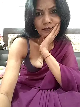 Snapshot of Yourhotsweetgirl chatting on 11-17-25, 04:57 Yourhotsweetgirl online show from 11-17-25, 04:57