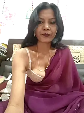 Snapshot of Yourhotsweetgirl chatting on 11-19-25, 04:01 Yourhotsweetgirl online show from 11-19-25, 04:01