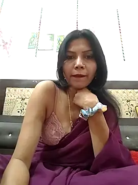 Snapshot of Yourhotsweetgirl chatting on 12-02-25, 04:29 Yourhotsweetgirl online show from 12-02-25, 04:29