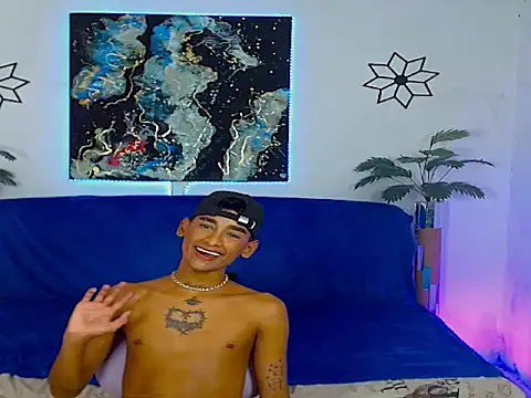 Snapshot of gabo_hotboy chatting on 05-17-26, 04:54 gabo hotboy online show from 05-17-26, 04:54