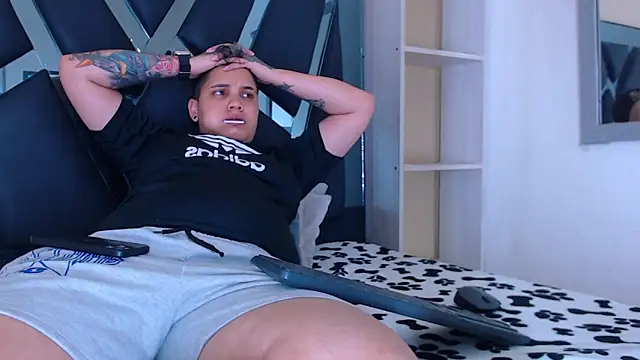 karla sexy21 online show from 10-07-25, 04:53