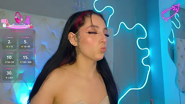 Megan  cole1 online show from 11-08-25, 03:39