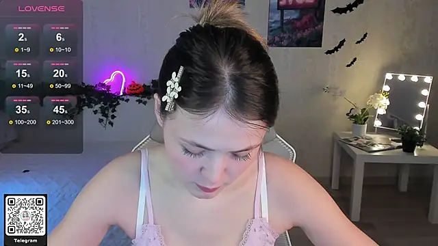 ArleneThomas online show from 11-07-25, 01:44