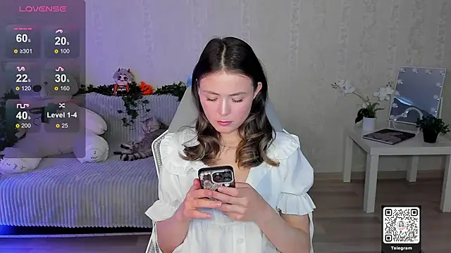 ArleneThomas online show from 04-15-26, 07:04