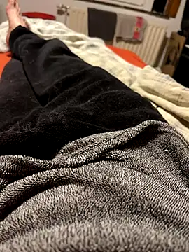 mas20043 online show from 10-18-25, 07:14