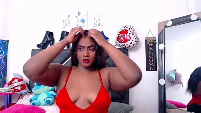 Snapshot of NatashaBella chatting on 10-26-25, 12:11 NatashaBella online show from 10-26-25, 12:11