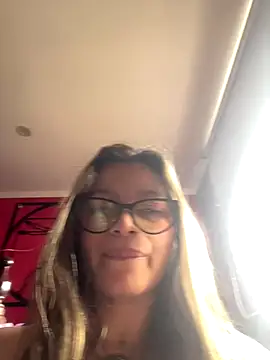 KoraSweett online show from 12-15-25, 07:07