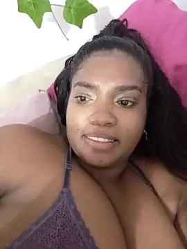 Snapshot of SamaraArtiaga1 chatting on 09-19-25, 03:19 SamaraArtiaga1 online show from 09-19-25, 03:19