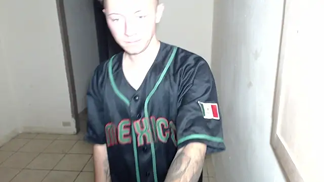 BlondZilla online show from 02-05-26, 09:36