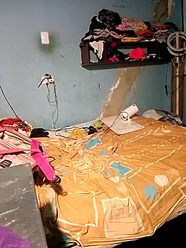 Snapshot of miroqui143 chatting on 10-03-25, 12:35 miroqui143 online show from 10-03-25, 12:35