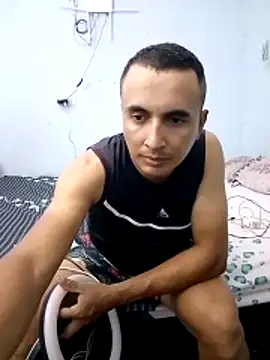 Snapshot of miroqui143 chatting on 10-24-25, 12:08 miroqui143 online show from 10-24-25, 12:08