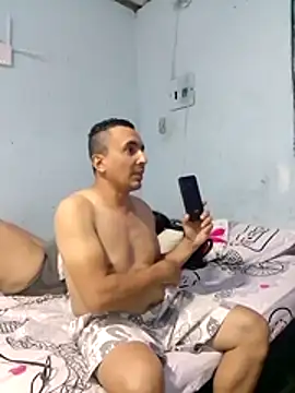 Snapshot of miroqui143 chatting on 12-03-25, 01:13 miroqui143 online show from 12-03-25, 01:13