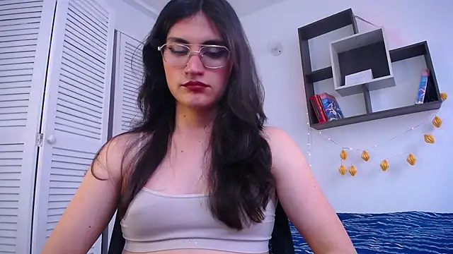 Snapshot of selene_s3x chatting on 11-15-25, 09:32 selene s3x online show from 11-15-25, 09:32