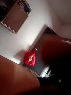 Snapshot of jose160824 chatting on 10-28-25, 06:21 jose160824 online show from 10-28-25, 06:21