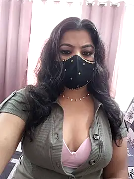 Snapshot of Aavya_007 chatting on 09-11-25, 07:52 Aavya 007 online show from 09-11-25, 07:52