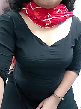 Snapshot of Aavya_007 chatting on 09-14-25, 03:11 Aavya 007 online show from 09-14-25, 03:11