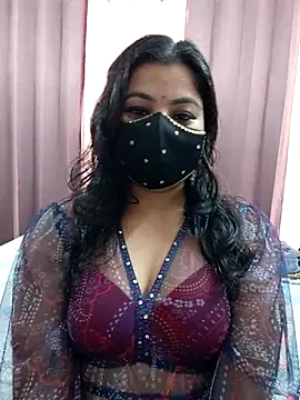 Snapshot of Aavya_007 chatting on 10-14-25, 04:24 Aavya 007 online show from 10-14-25, 04:24