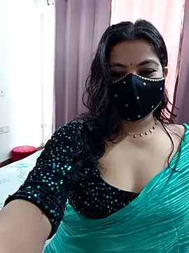 Snapshot of Aavya_007 chatting on 10-16-25, 04:13 Aavya 007 online show from 10-16-25, 04:13