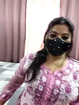 Snapshot of Aavya_007 chatting on 12-01-25, 04:50 Aavya 007 online show from 12-01-25, 04:50