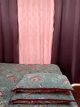 Snapshot of Aavya_007 chatting on 02-16-26, 05:03 Aavya 007 online show from 02-16-26, 05:03