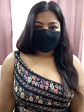 Snapshot of Aavya_007 chatting on 03-06-26, 03:58 Aavya 007 online show from 03-06-26, 03:58