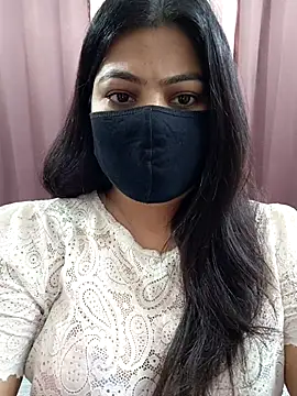 Snapshot of Aavya_007 chatting on 03-15-26, 05:24 Aavya 007 online show from 03-15-26, 05:24