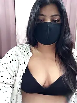 Snapshot of Aavya_007 chatting on 04-01-26, 02:47 Aavya 007 online show from 04-01-26, 02:47