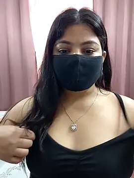 Snapshot of Aavya_007 chatting on 04-07-26, 03:51 Aavya 007 online show from 04-07-26, 03:51