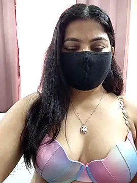 Snapshot of Aavya_007 chatting on 04-08-26, 03:28 Aavya 007 online show from 04-08-26, 03:28