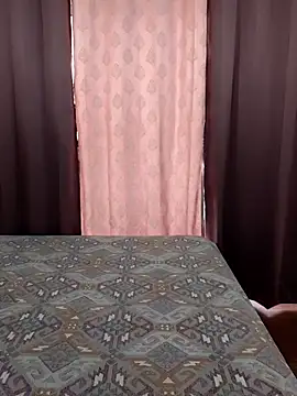 Snapshot of Aavya_007 chatting on 04-13-26, 04:18 Aavya 007 online show from 04-13-26, 04:18