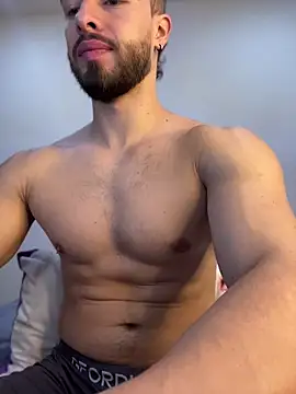 MaxDell online show from 04-13-26, 07:08