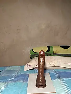 Snapshot of khetyvile chatting on 11-15-25, 12:30 khetyvile online show from 11-15-25, 12:30