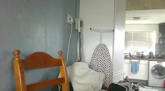 hefin18 online show from 02-23-25, 12:05